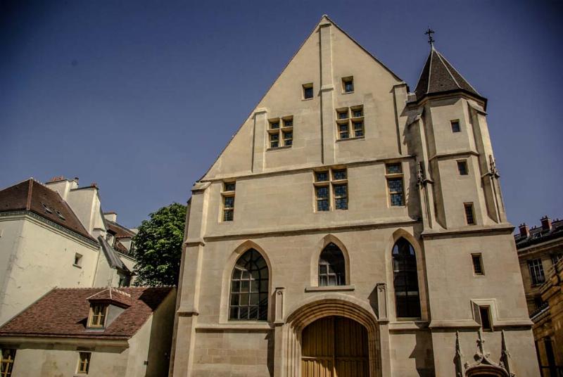 Promenade des philosophes des Lumières dans la rue Notre-Dame-des-Champs au 18e siècle